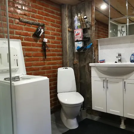 Logwood Restamaja 빌라 루오스토