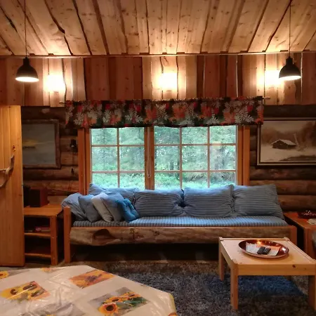 Logwood Restamaja * Luosto